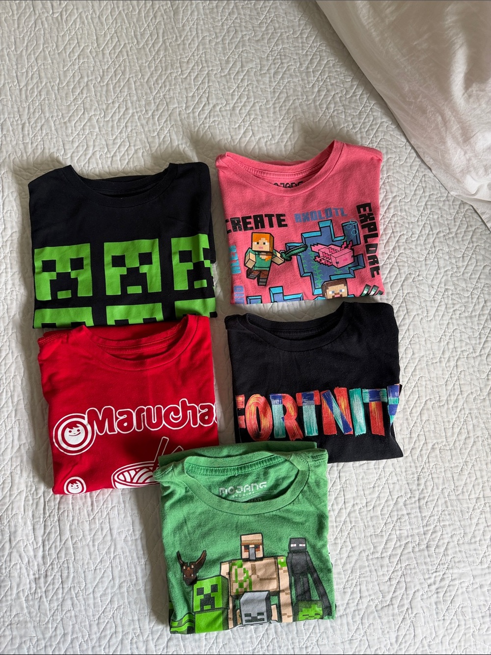 Multiple Fortnite Black Graphic Kids T-Shirt - set of 5 Brand: Minecraft Size XL